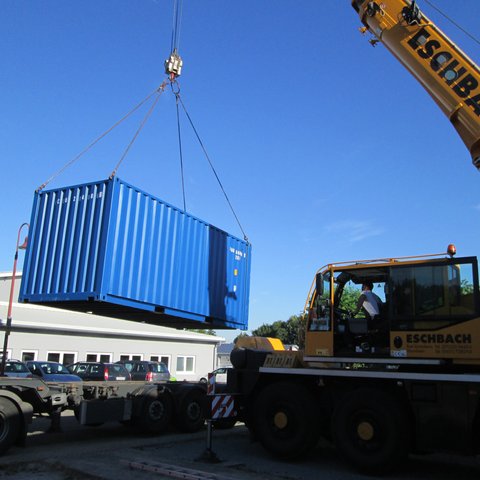 Juli 2014 Ankunft neuer Container für Rettigheim