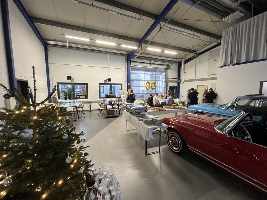 Für das leibliche Wohl war gesorgt: Das Team erwartete ein Buffet in der Retro Lounge