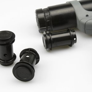 Accessories, spare parts and pressure regulators for pneumatic cartridge guns