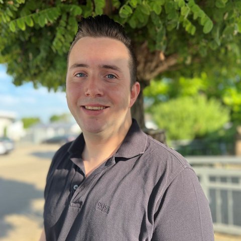Support for our sales department: Welcome, Domenic!