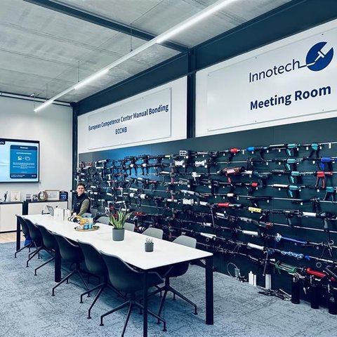 The market for application systems is vast. But how do you determine which system truly fits your own process?