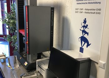 Fraunhofer IFAM und Innotech Partnerschild