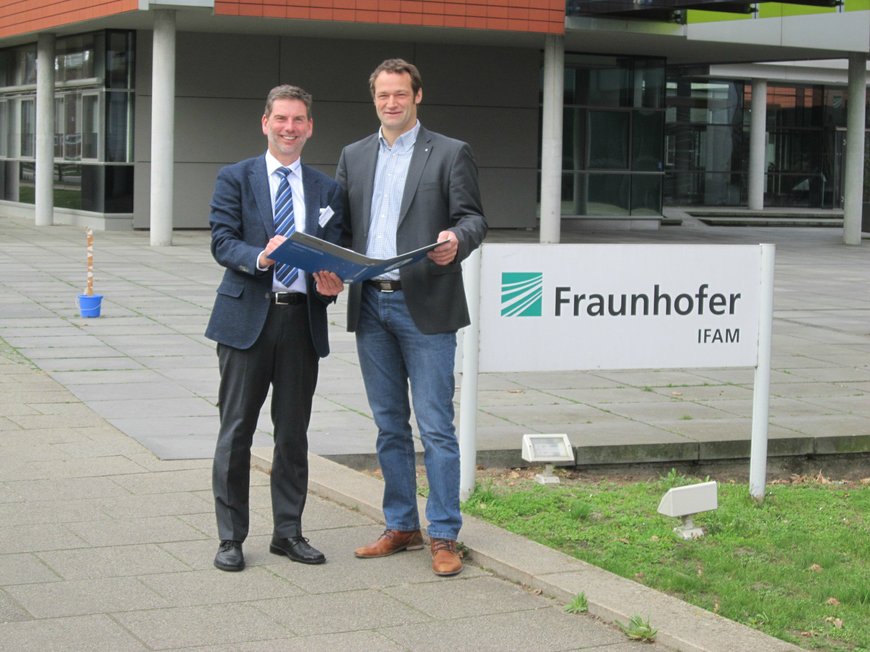 Fraunhofer IFAM Contract Signing