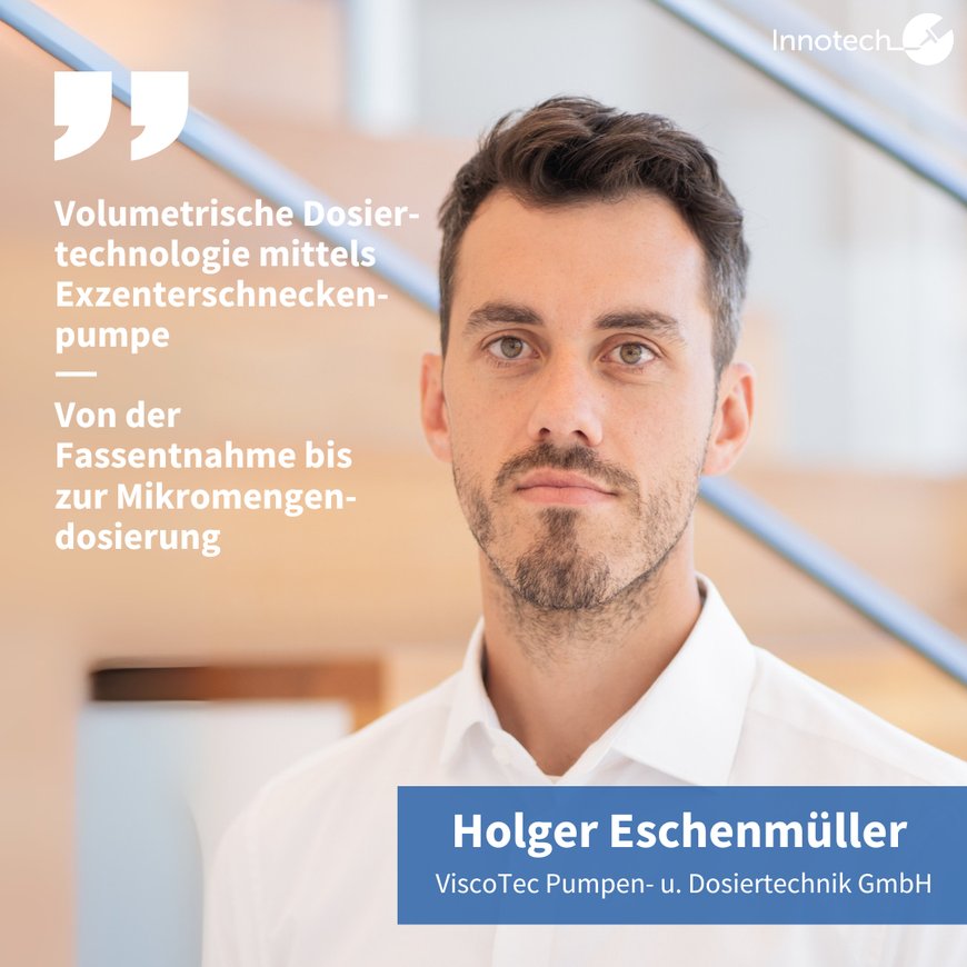 Holger Eschenmueller von ViscoTec hält seinen Vortrag bei Innotech im Schulungszentrum Mühlhausen