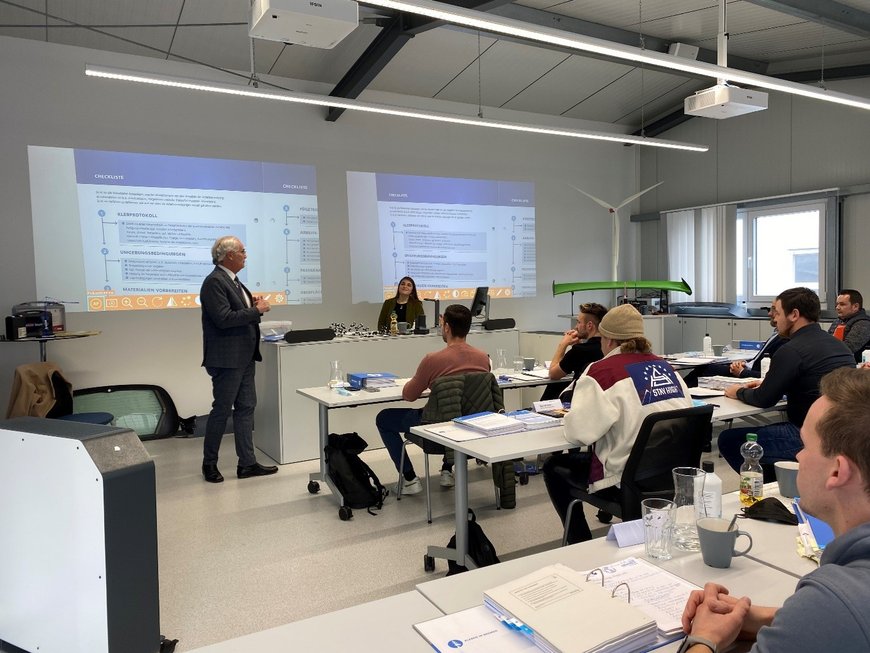 Klebtechnische Weiterbildungen bei der Innotech Marketing und Konfektion Rot GmbH in Rettigheim