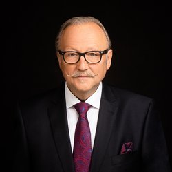 Manuelle Verarbeitung von pastösen Kleb- und Dichtstoffen
