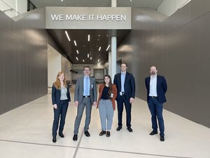 Wir freuen uns riesig über die neue Partnerschaft in der klebtechnischen Weiterbildung