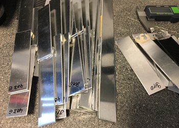 Zugscherproben 2 Innotech Klebtechnische Weiterbildung